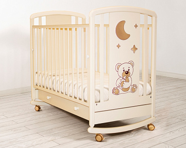 Кроватка детская Angela Bella К-2002-30 Жаклин Декор Мишка С Соской